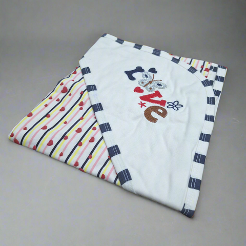 Haya's - Baby Wrapping Sheet - Love