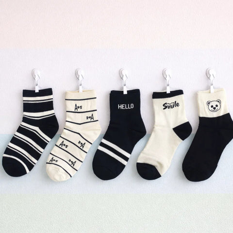 Tini Bear - Pair of 5 Socks - Black White - (Size L8-12)