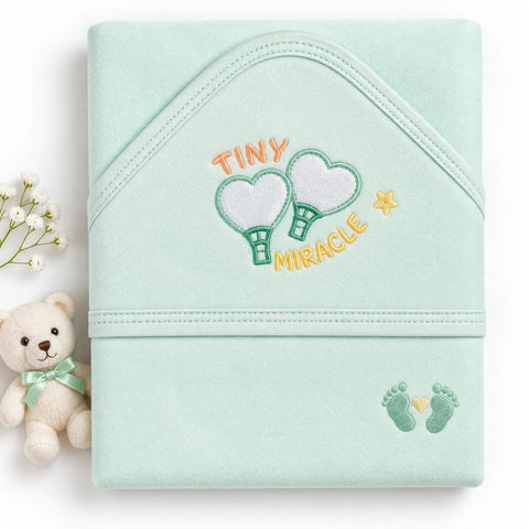 Newborn Welcome Bundle - 9 Pieces Newborn Fleece Clothing BPY Pineapple Star & Green Wrapping Sheet