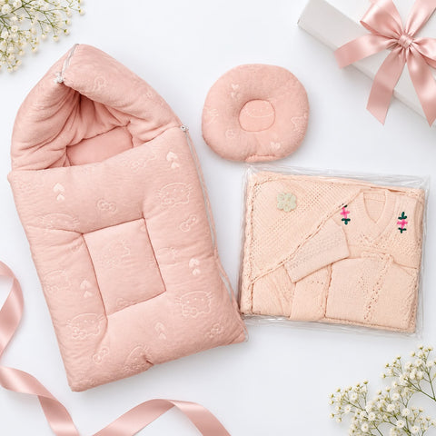 Newborn Welcome Bundle - Wool Starter Set & Fleece Carry Nest Peach